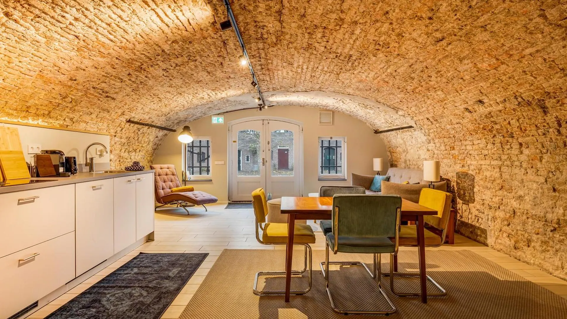 Luxurious Renovated Apartment In Utrecht City Center With View On The Old Canal Netherlands